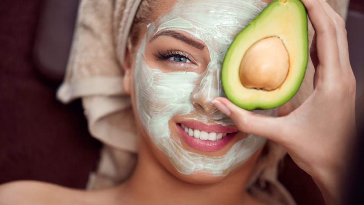 Nourishing avocado face mask